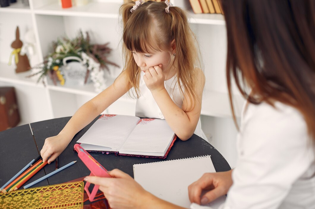 Rozumienie i zarządzanie ADHD – praktyczne wskazówki dla rodziców i nauczycieli